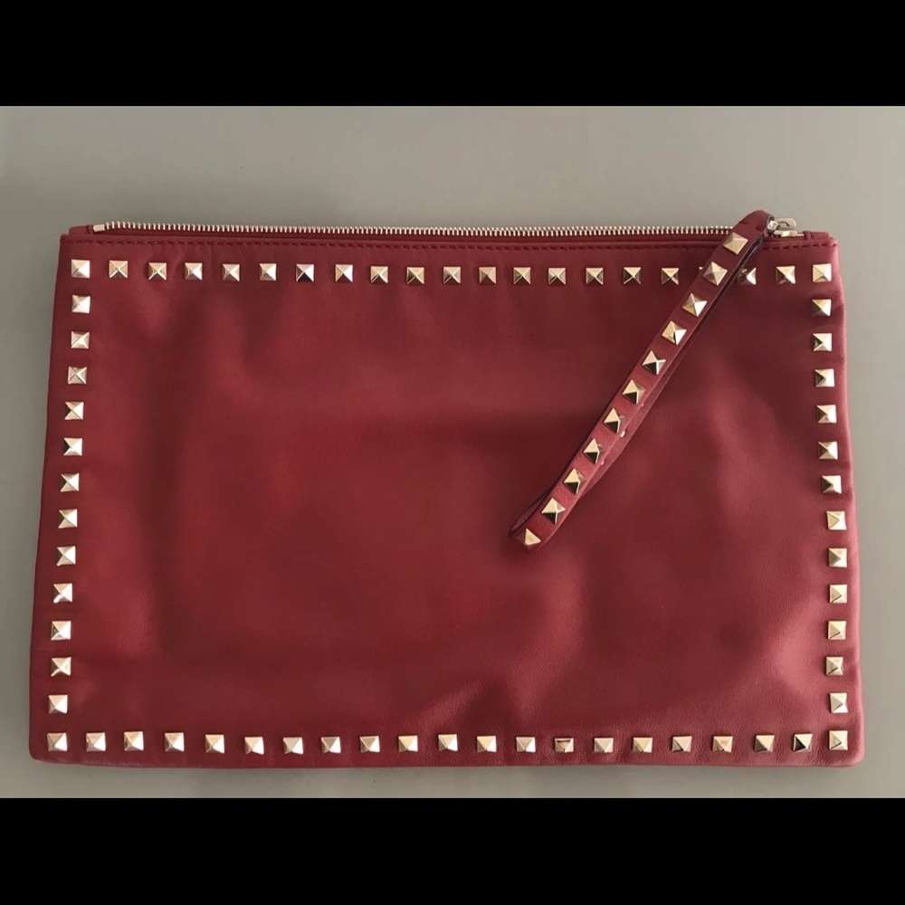 Valentino Garavani Rockstud Clutch - Picture 2 of 4